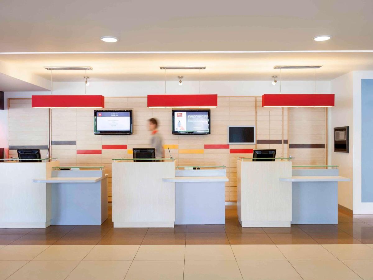 Ibis Hermosillo Bagian luar foto